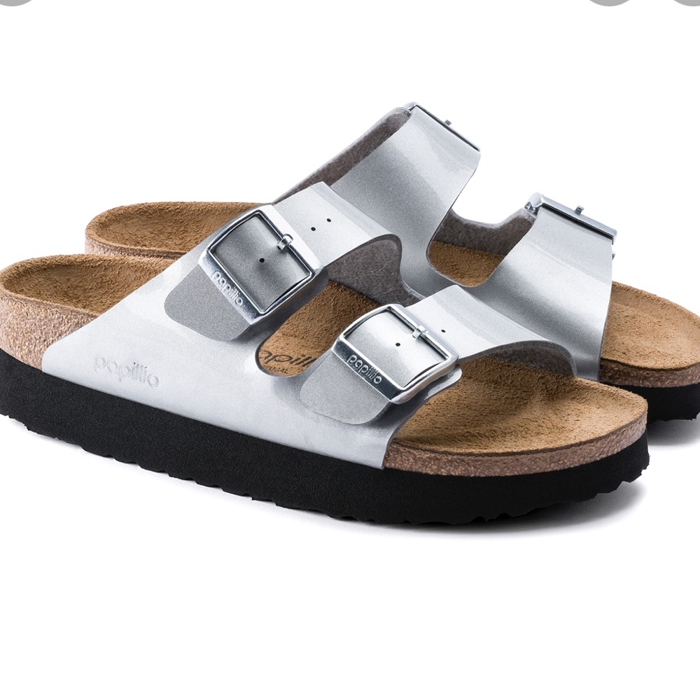 Narrow Metallic Birkenstock with small wedge - like new!!!